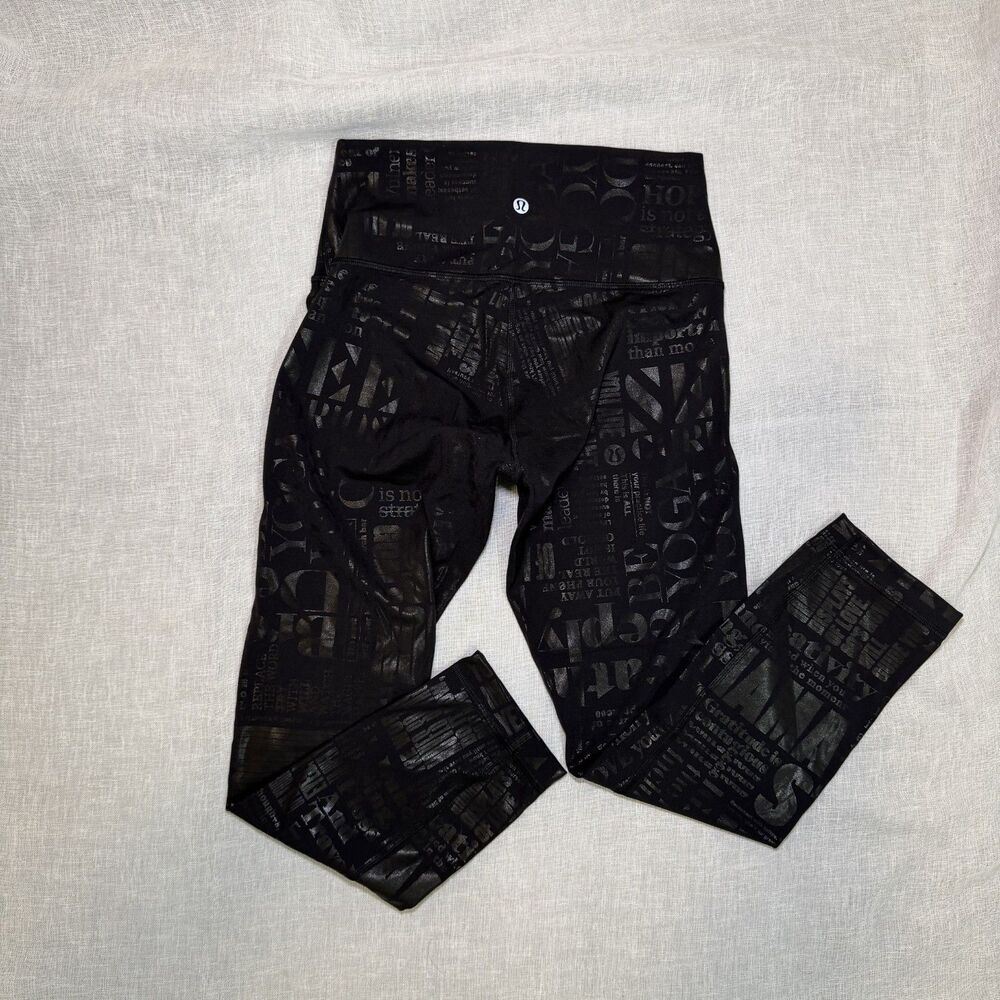 Lululemon 20th Anniversary Manifesto Foil Wunder Under High Rise Crop Leggings 6
